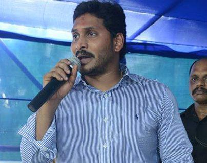 YSR Congress Misleading Capital Amaravati Farmers!