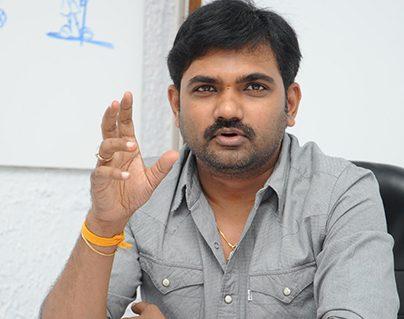 director maruthi about his friendship with allu arjun