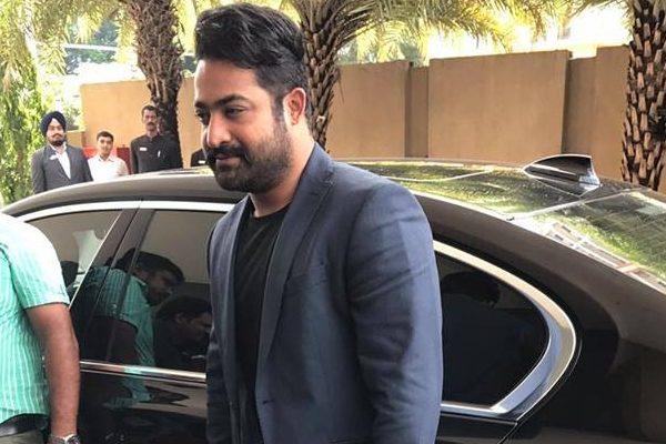 Bigboss Telugu - NTR Smart Idea to Attract Attention