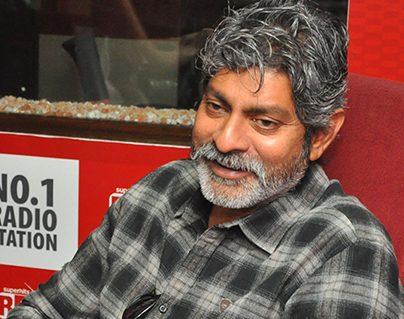 Jagapathi Reveals The Secret Behind S.I.R.
