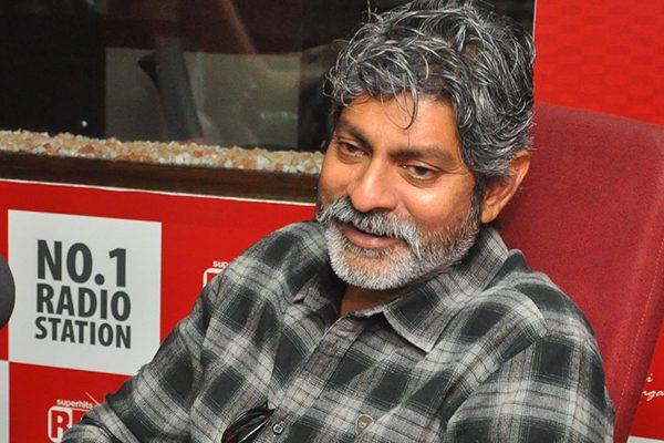 Jagapathi Reveals The Secret Behind S.I.R.