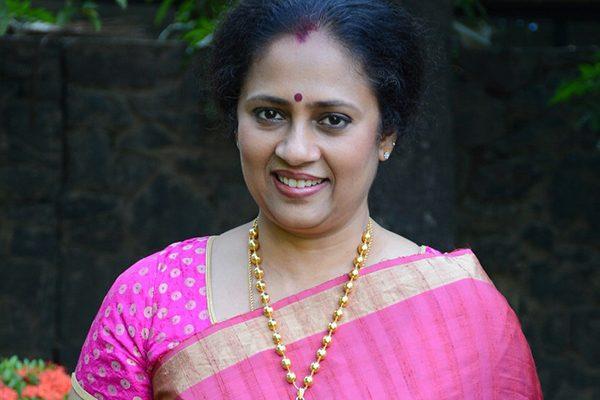 Lakshmi Ramakrishnan AvoidLakshmi Ramakrishnan Avoids Tamil Bigg Boss s Tamil Bigg Boss 