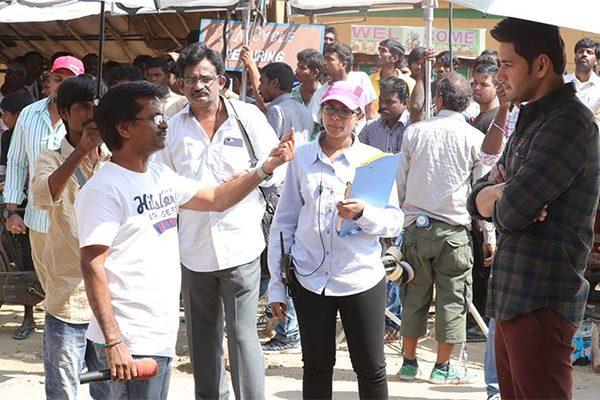 Murugadoss Trying to Beat Rajamouli?