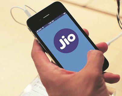 Reliance Jio Rs 500 4G VoLTE handset