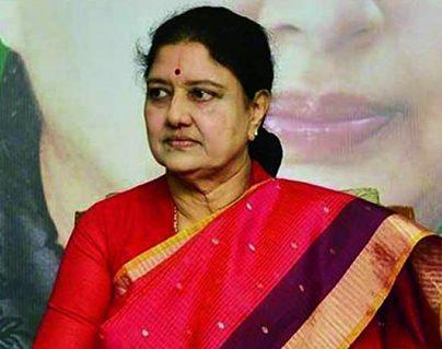 DIG Roopa exposes jail perks to Sasikala