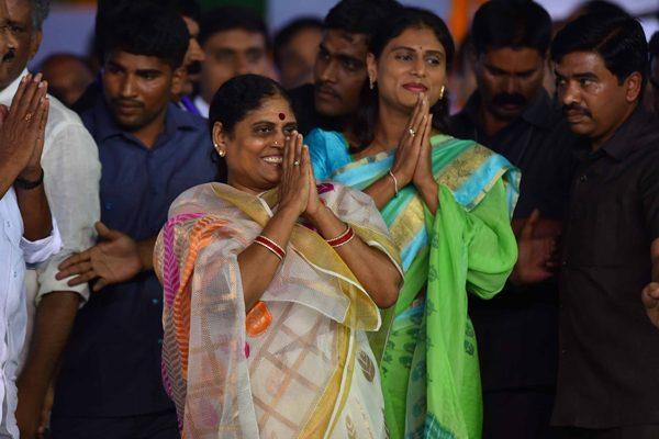 Sharmila and Vijayamma Back in Action YSR Congress
