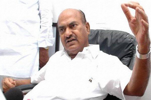 Two Airlines Shames JC Diwakar Reddy