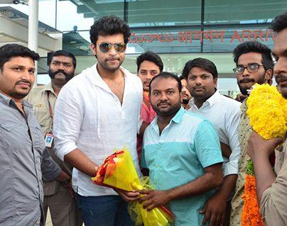 Varun-Tej-at-Gannavaram-Vijayawada-Airport-