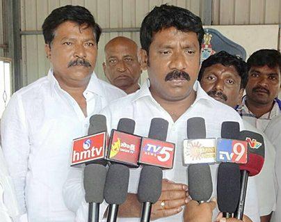 Why Did YSRCP MLA Koramutla Srinivasulu Try to Meet Red Sanders Smuggler?