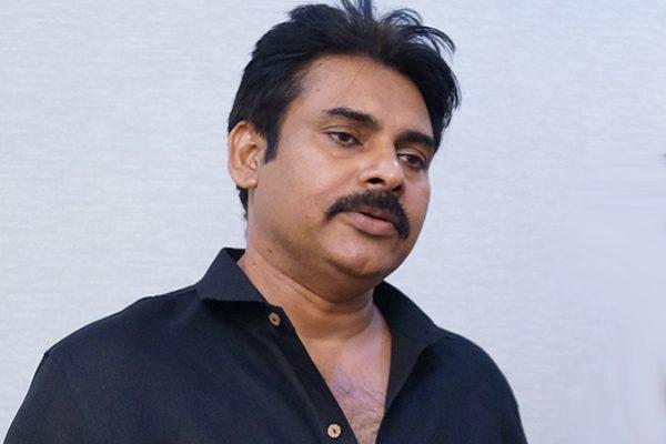 buzz rakul preet singh to romance pawan kalyan