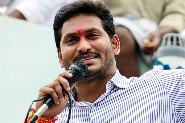 Chandrababu Naidu pantry car searched after YSRCP complaint 