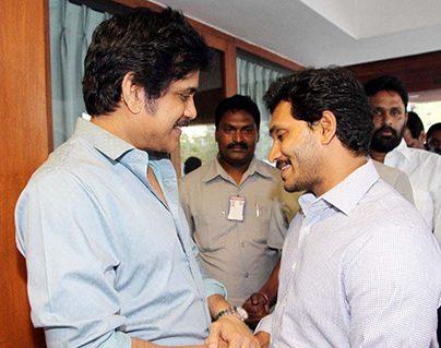 Nagarjuna Fans supports YS Jagan in Nandyal By-Elections