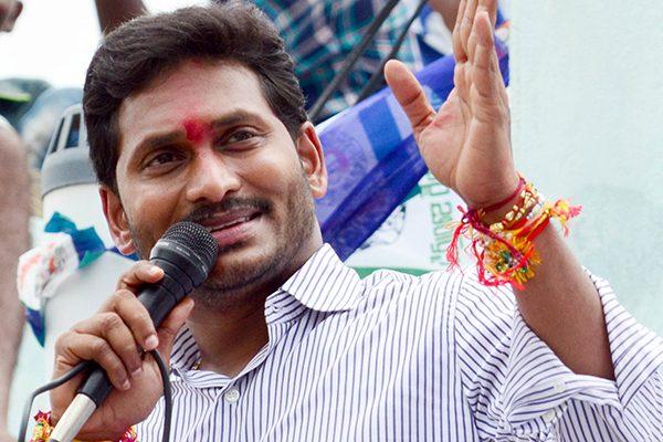 Opposition-Sharpens-New-Weapon-on-Chandrababu-Naidu