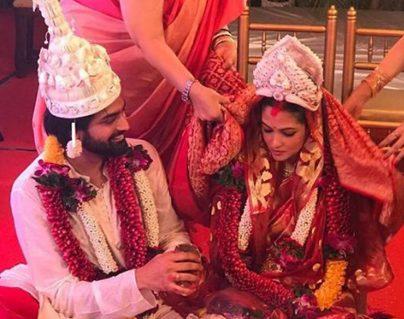 Pregnant Riya Sen Gets Secretly Married