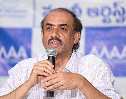 daggubati suresh babu comments on current politics