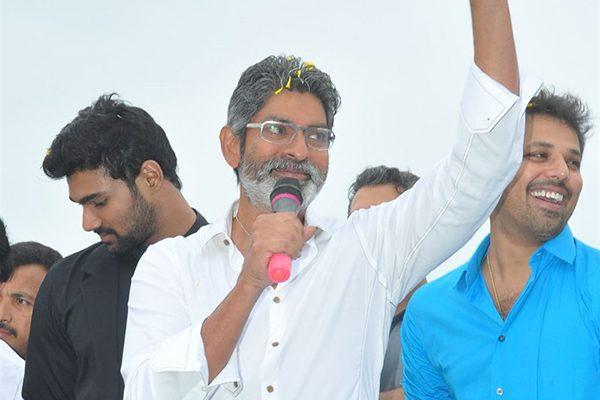 jagapathi babu emotional jaya-janaki-nayaka-vijayotsava-veduka