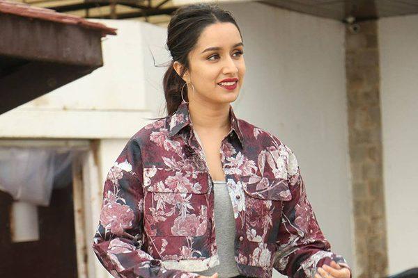 Cheating Complaint on Prabhas' Girl Shraddha Kapoor, Haseena Parkar Costumes