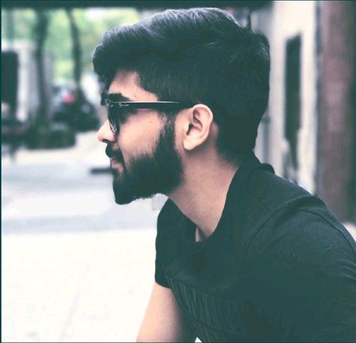 Pic Talk:Chiyaan Vikram Kid Dhruv on the Block 
