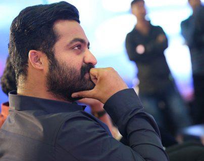 Jr NTR Wife Cried for His Midnight Emotional Show