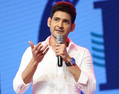 Mahesh Drives the Fans Crazy at SPYder Event!