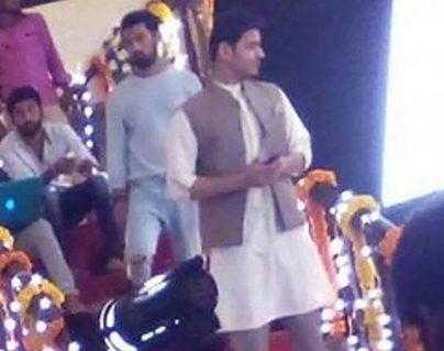 Mahesh Babu in Narendra Modi Suit