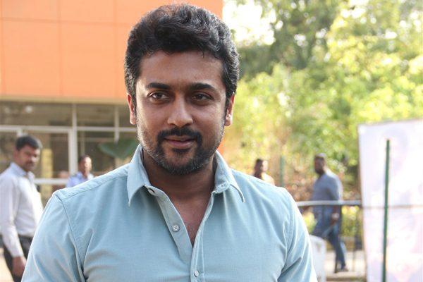 Top Hero Suriya Stuck Aloof in Seattle Sea