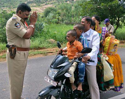 HYD Cop's Remarkable Request to the Family Man