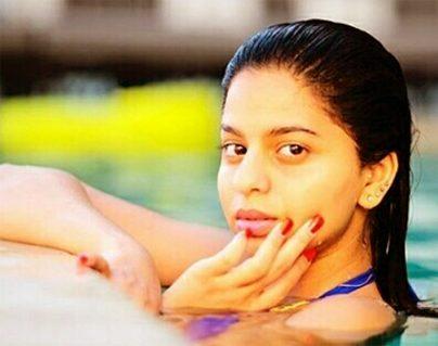 New Star Kid Suhana Khan Stealing the Light!