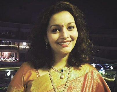 Pawan Kalyan Ex-Wife Renu Desai 's Directorial Next