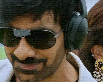 Raja The Great Naake Ne Nachesthunna Song