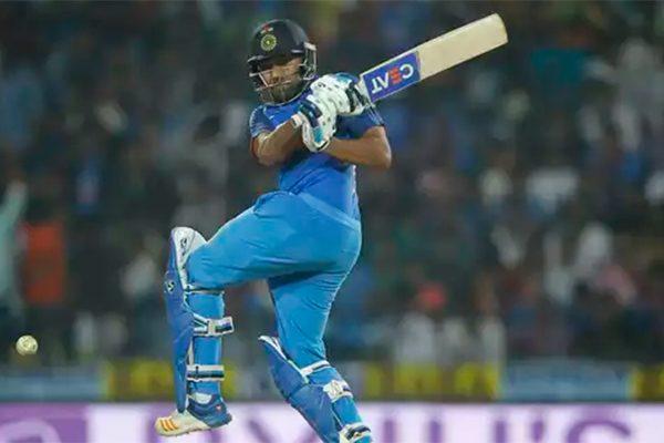 Rohit Sharma gets the Man of the Match award for his knock of 125 off 109 balls