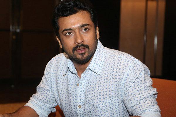 Suriya Took a Class for Fans on the Road
