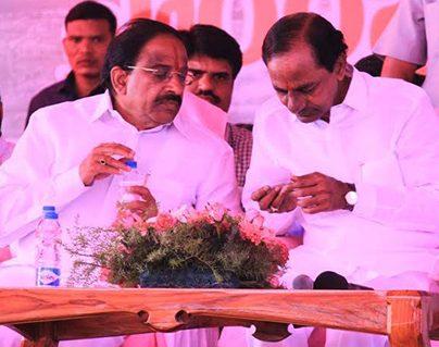 Tummala Nageswara Rao To Mediate Between KCR and Chandrababu