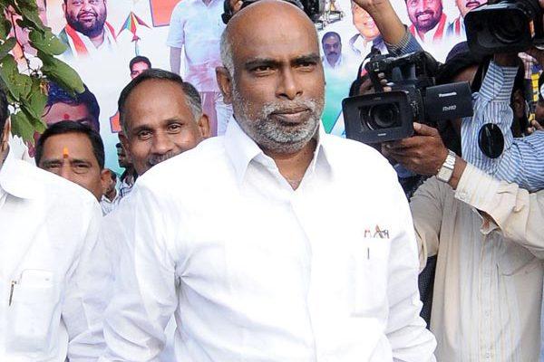 dokka manikya varaprasad comments on YSRCP 