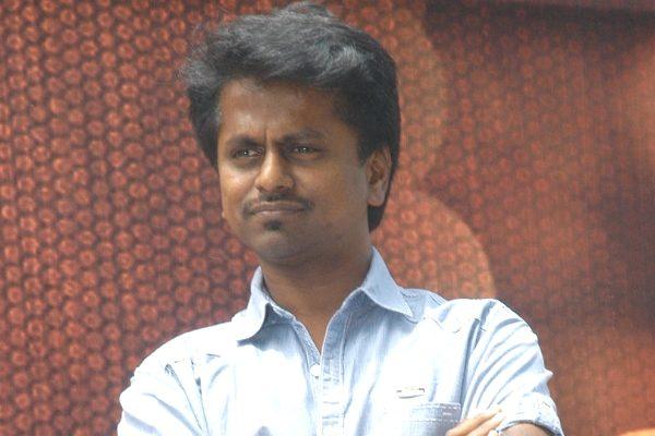A R Murugadoss to Repeat the Bollywood Heroine Sonakshi Sinh