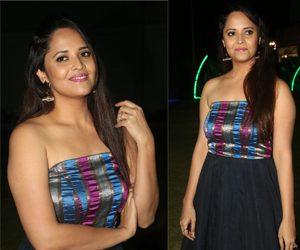 Anasuya Bharadwaj at Balakrishnudu Audio Launch Photos