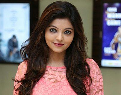 Athulya 'exposing in Yemaali teaser