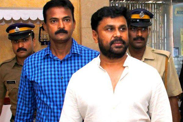 Dileep -Bhavana Molestation