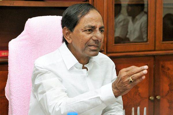 KCR Announces 24X7 Free Power to Agriculture