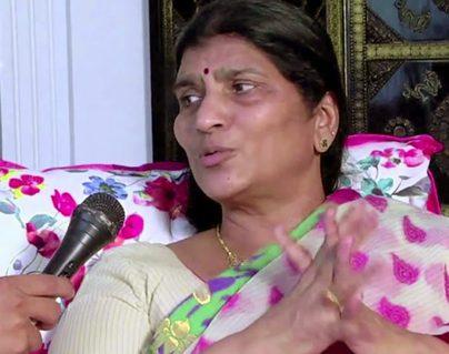 Lakshmi Parvathi Threatens 'Lakshmi Veeragrandham'