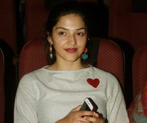 Mehreen-Kaur-Pirzada-at-Jawaan-Movie-Premiere-Show-Photos