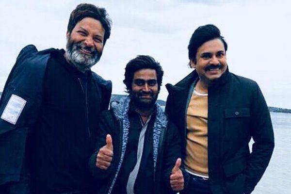 Pawan Kalyan Singing for  pspk25