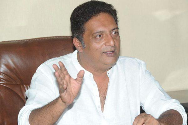Center Doing Injustice to AP - Prakash Raj