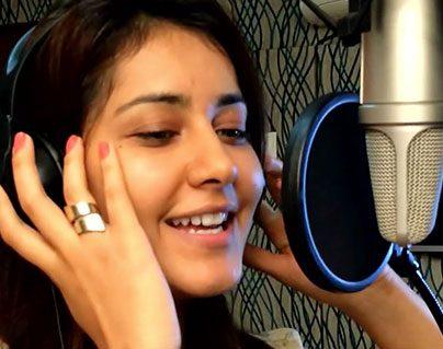 Check out: Young Actress Singing Talent At Fore Again