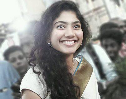 Sai Pallavi's Trailer Loading