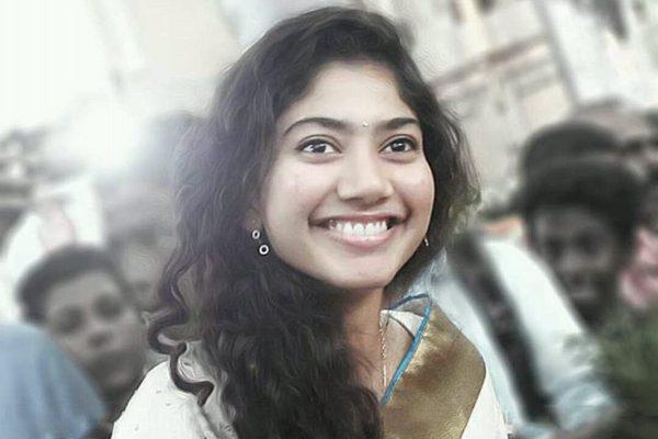Sai Pallavi Kanam Trailer Loading