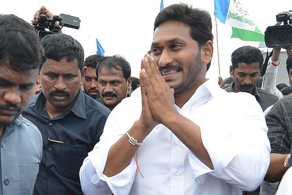 YS Jagan Better Abuse and Challenge Narendra Modi