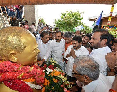 YS Jagan - Praja Sankalpa Yatra Day 1 Report