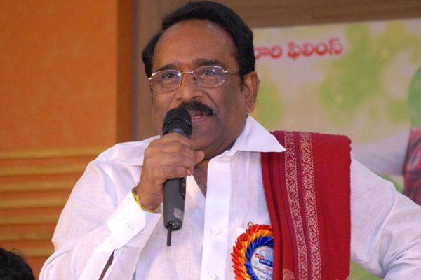 paruchuri gopala about superstar krishna 