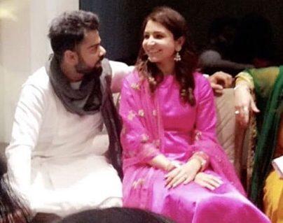 Anushka Sharma - Virat Kohli Spotted Spending Quality Time in Delhi